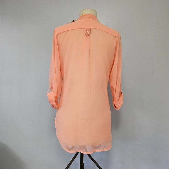 Sheer button-up NWT Francesca's Collections Size S - Picture 12 of 16